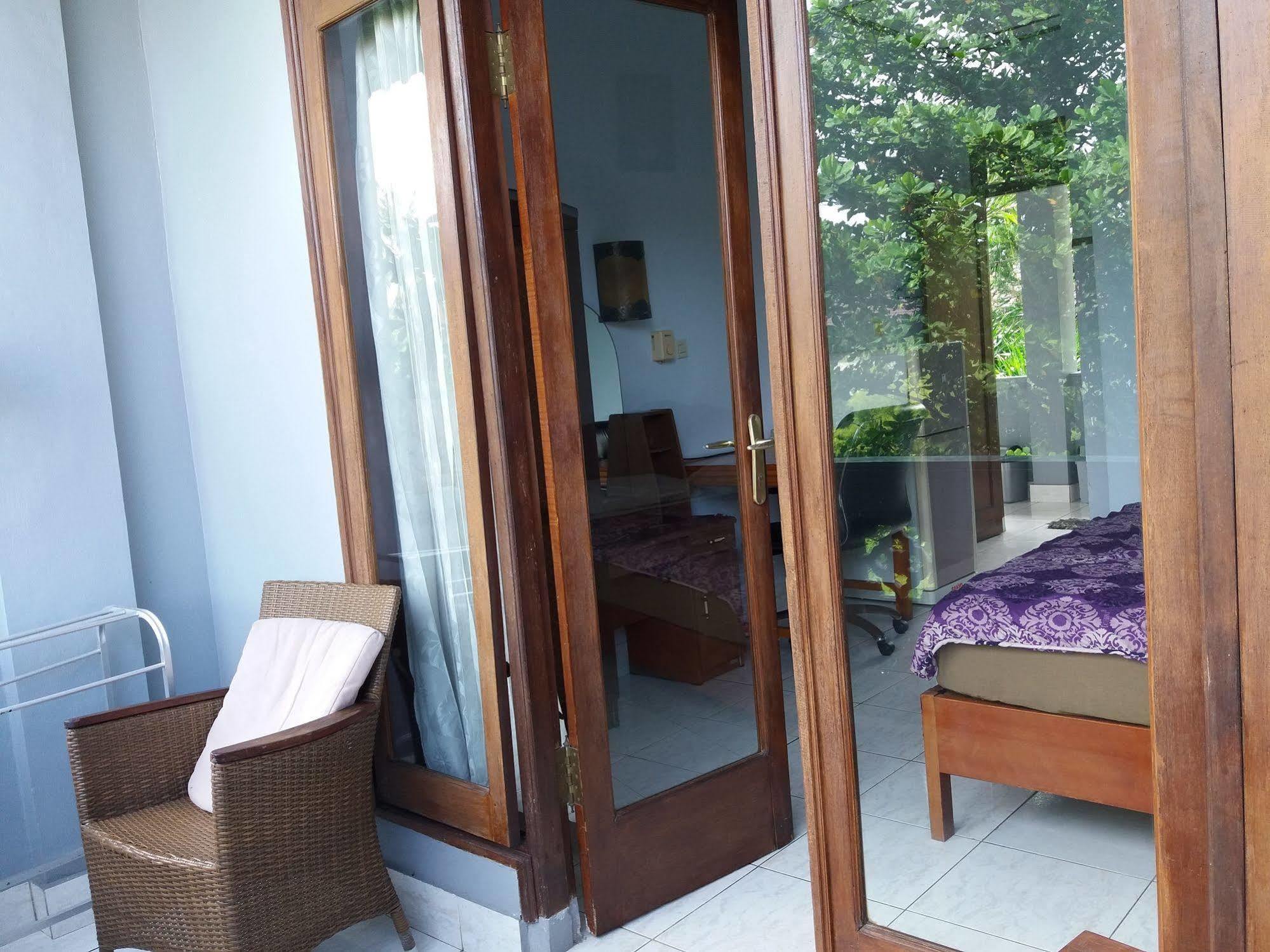 Celagi Inn Padangbai  Zewnętrze zdjęcie